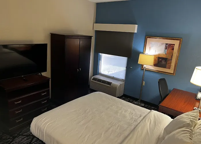 Baymont By Wyndham Monroe Ohio